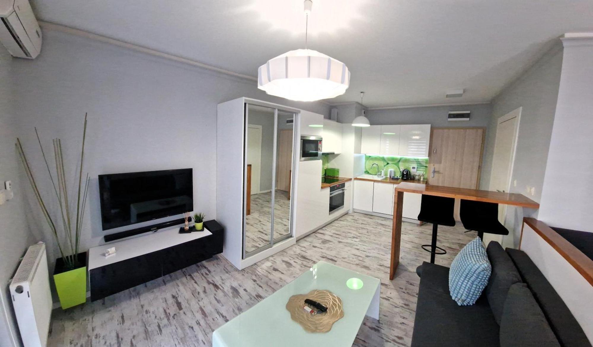 Homely Place Centrum - Stary Rynek - Parking Apartment *