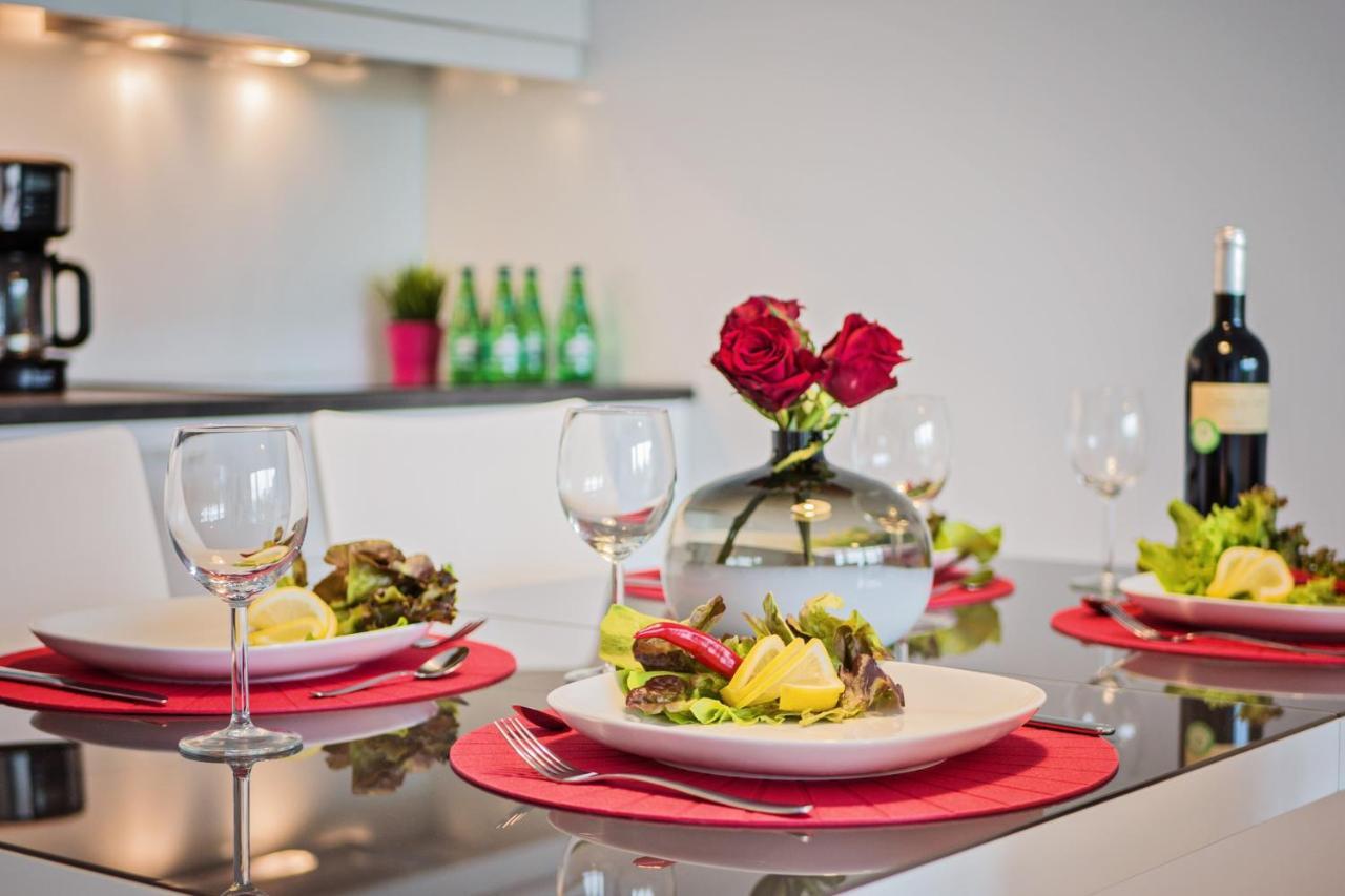 Homely Place Centrum - Stary Rynek - Parking Apartment *