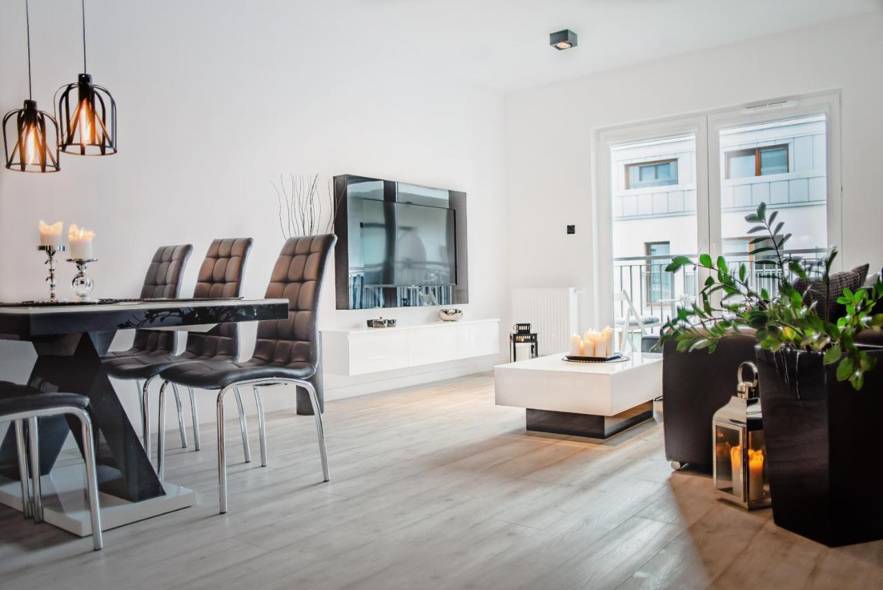 Homely Place Centrum - Stary Rynek - Parking Apartment